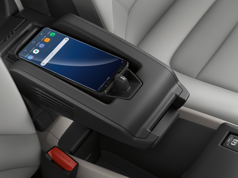 Illustration for article titled The 2019 BMW i3 Now Has 153 Miles of Electric Range, Is It Good Enough?